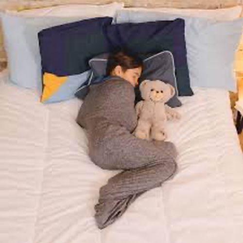 Reduce Anxiety. Find Deep Sleep. Feel a Calming & Gentle Pressure Optimising Your Precious Sleep.